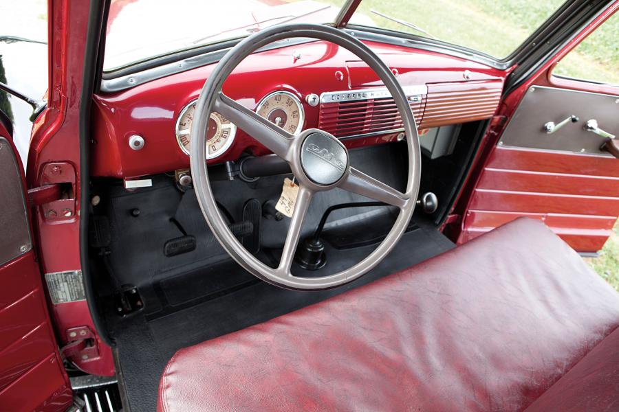  GMC 150 34-Ton Pickup Truck 1949 года  (фото 19 из 30)